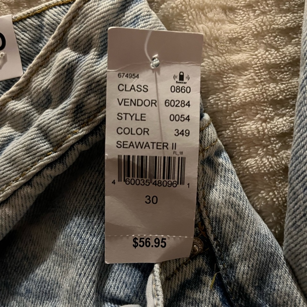 Pacsun Jeans - Picture 5 of 9
